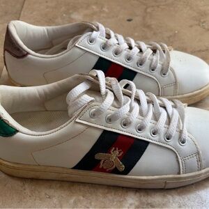 Women white Sneakers with Red and Green Stripe
